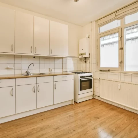 Reliable Burnaby kitchen cabinet painting Reliable Burnaby kitchen cabinet painting